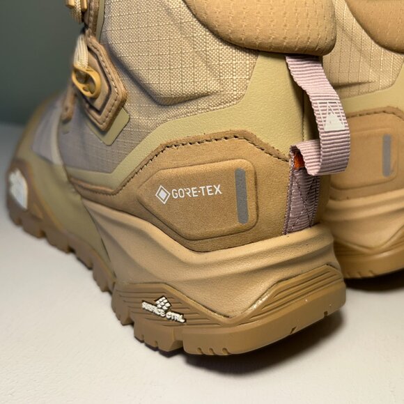 The North Face Women's OffTrail Hike Lt Mid Gore-Tex Boots - Picture 14 of 16